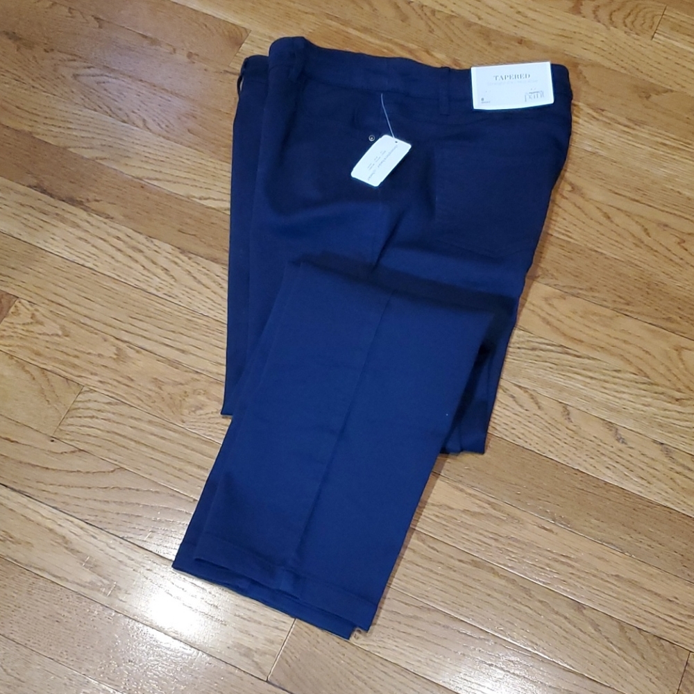 Christopher & Banks Midrise Tappered Fit Pants